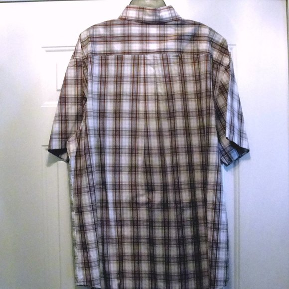 Van Heusen Men's Red Plaid Casual Button Down Shirt - Picture 5 of 5